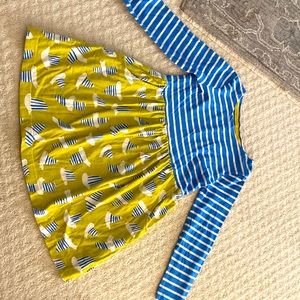 Mini Boden seagull dress size 5-6. Great for spring.